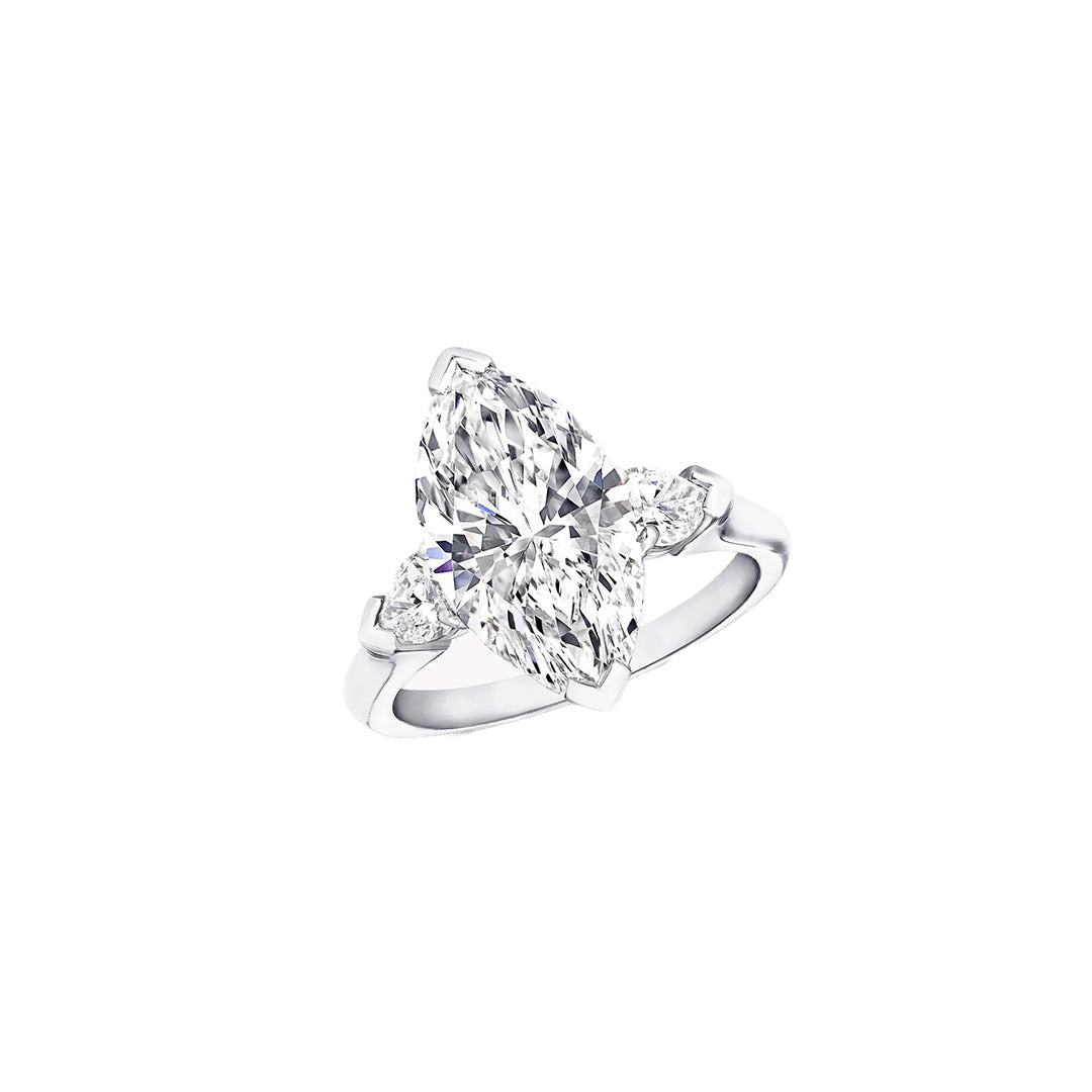 SIGNATURE OVAL DIAMOND RING