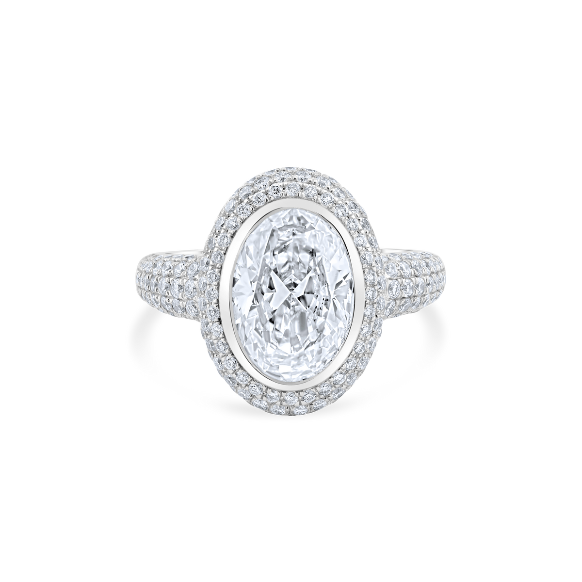 OVAL DIAMOND YELLOW GOLD RING